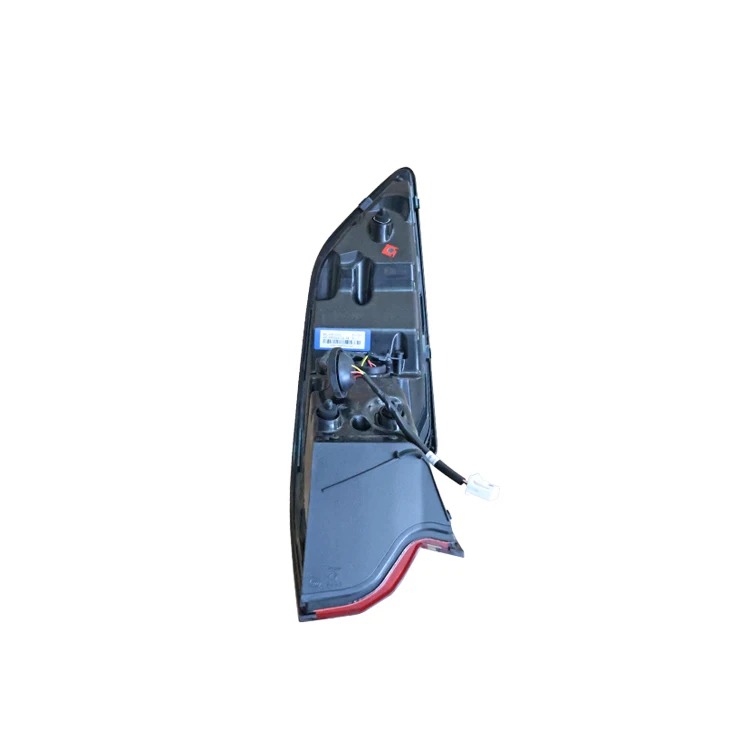 2025 High Quality Auto Spare Parts Right Outer Taillight OE 13856227 for BYD Song Plus Chinese auto parts